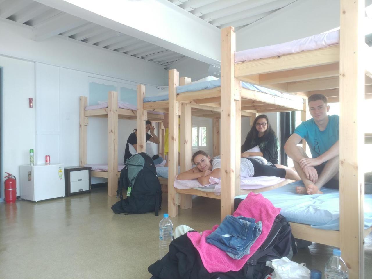 Redo Backpacker'S Hostel Gangneung Buitenkant foto